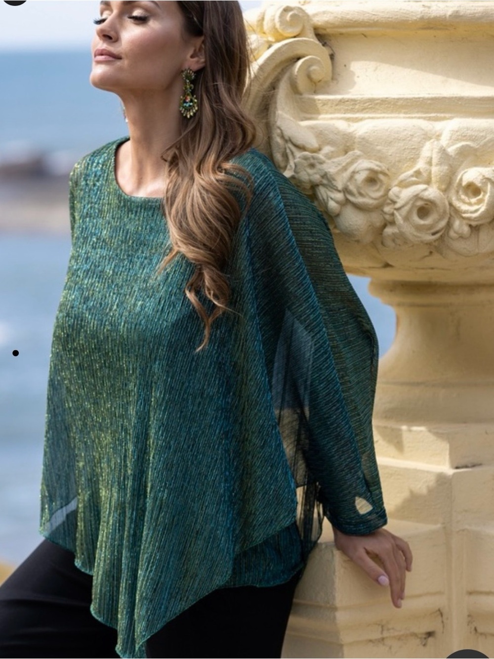 Frank Lyman Design Shimmering Emerald Green Pleated Tunic